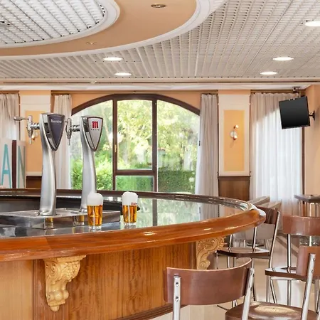 Hospedium Sky Blu Otel Sondika